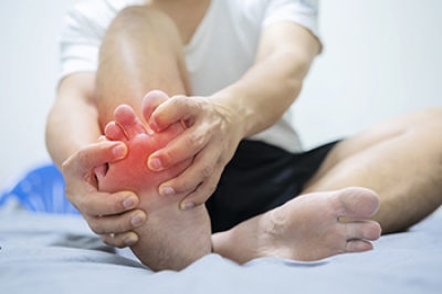 Dealing With Painful Gout Attacks